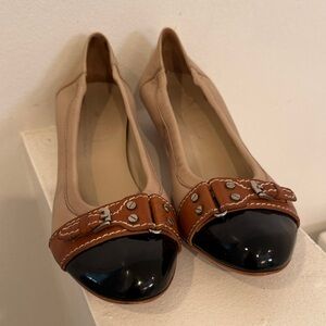 AGL Vero Cuoio Italian flats. Size 42. EUC.